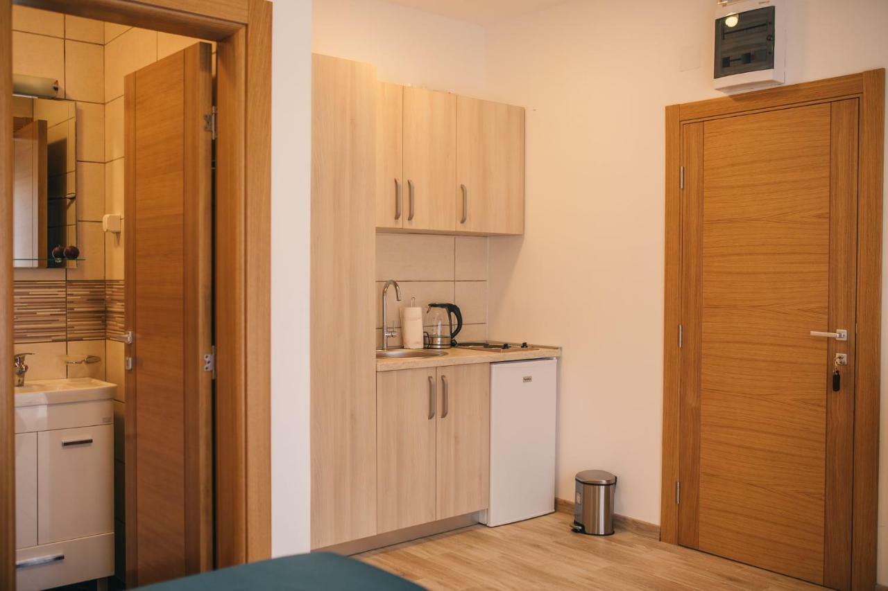 Apartments Vojislav ヴィルパザル エクステリア 写真